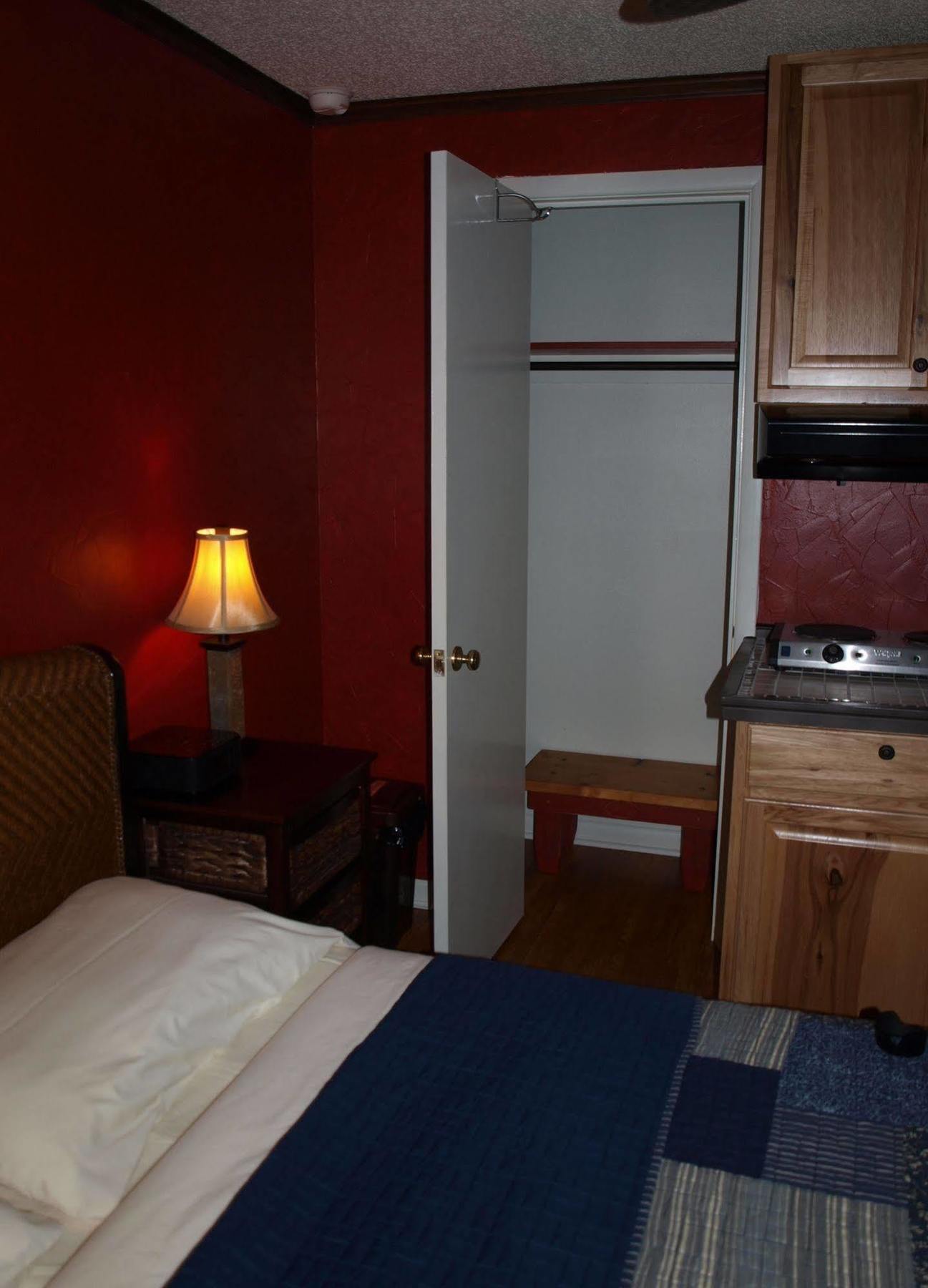 Riverside Motel Hayward Esterno foto